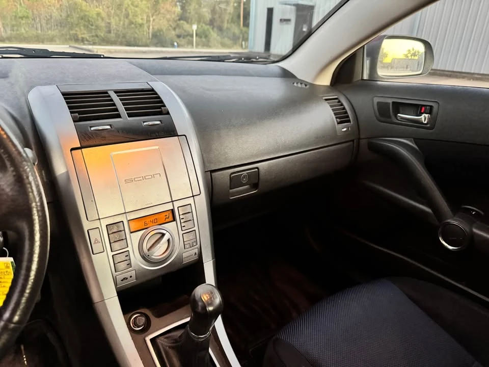 2005 Scion tC - Image 13 of 13