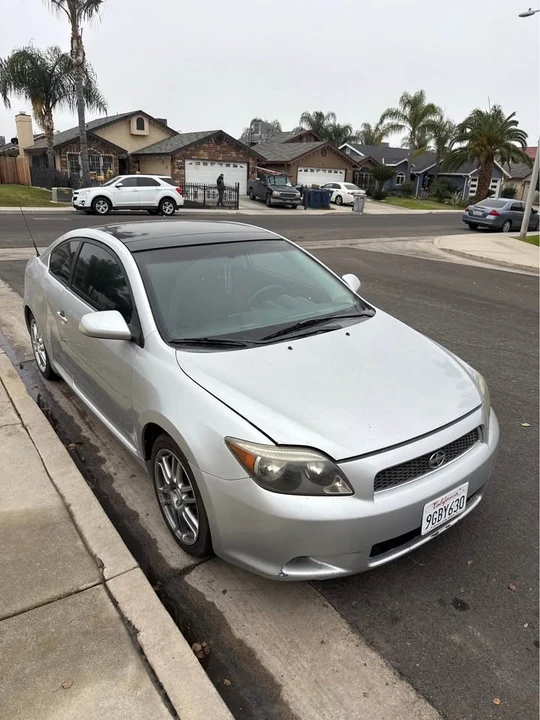 2005 Scion tC - Image 2 of 11