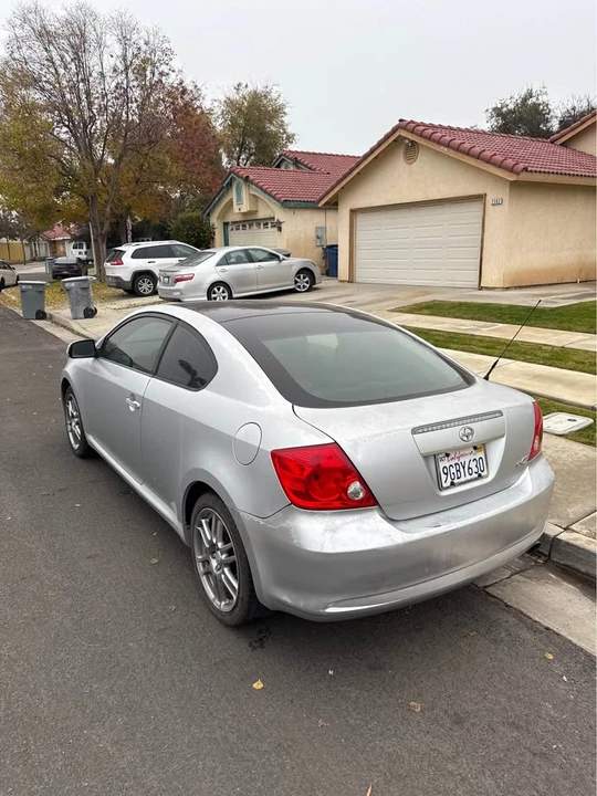 2005 Scion tC - Image 4 of 11