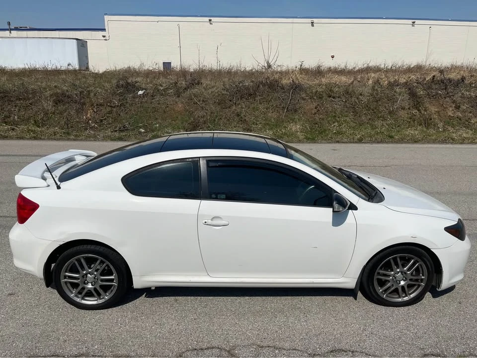 2005 Scion tC - Image 6 of 19