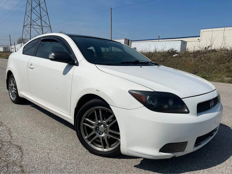 2005 Scion tC - Image 2 of 19