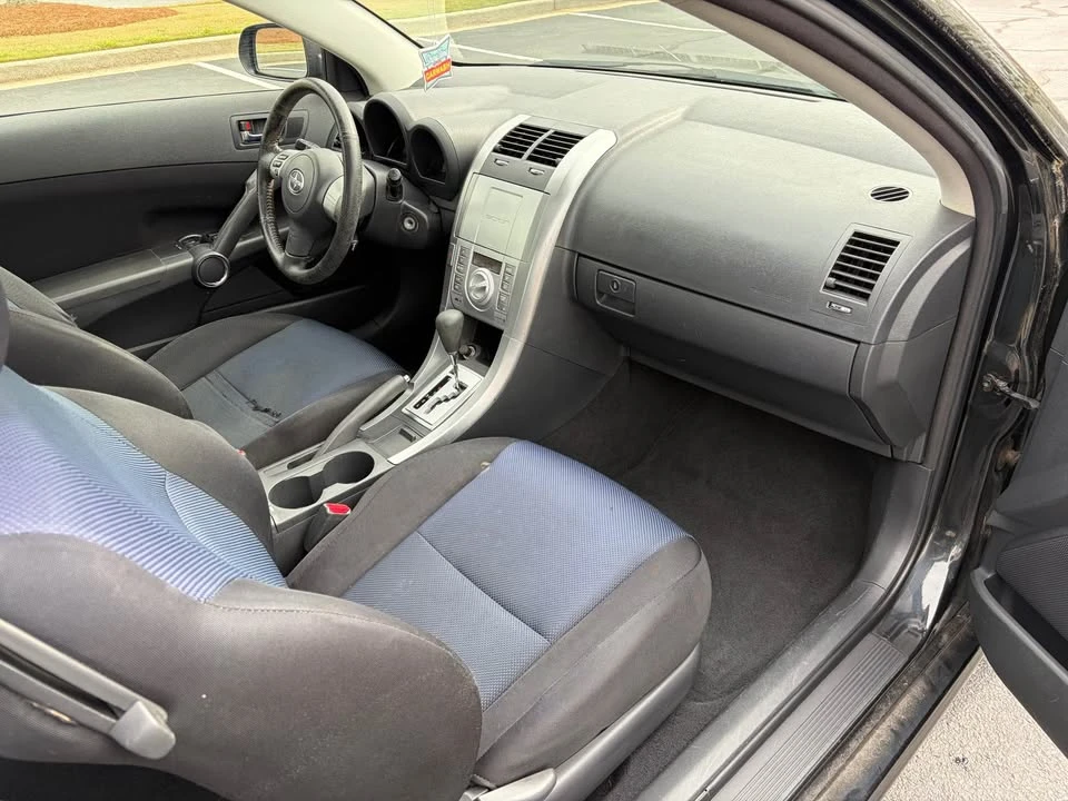 2005 Scion tC - Image 7 of 10