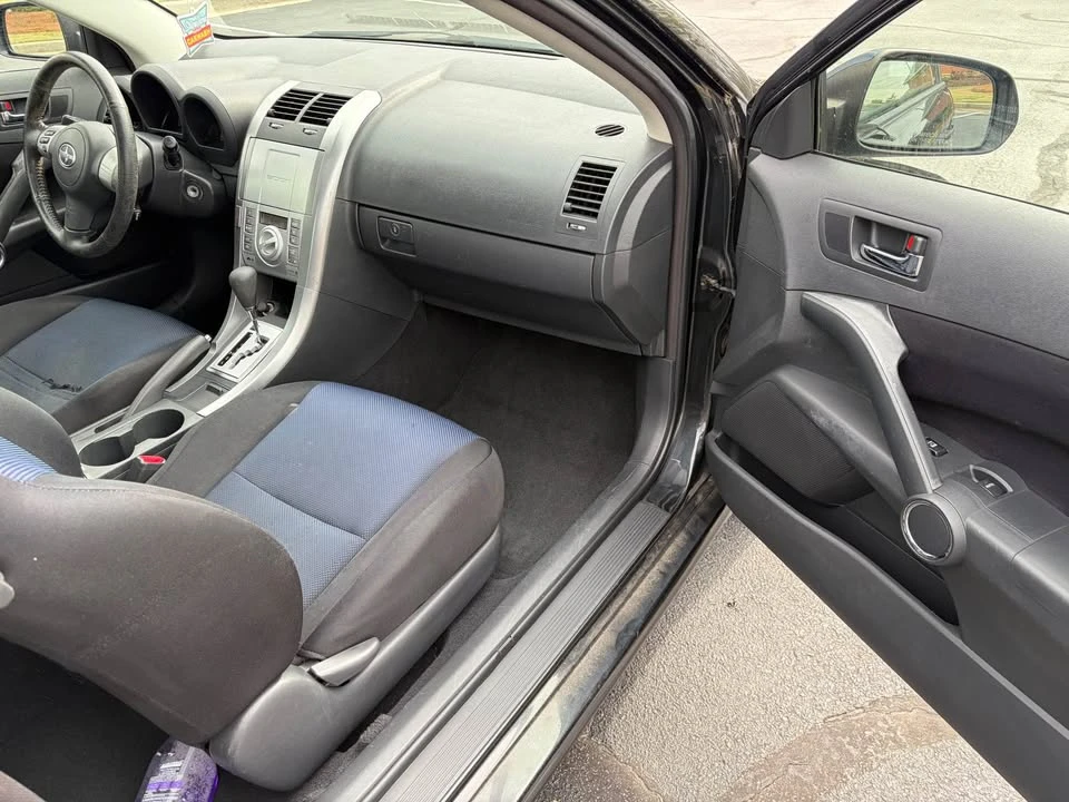 2005 Scion tC - Image 9 of 10