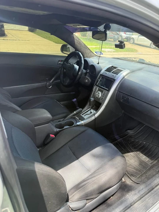 2005 Scion tC - Image 8 of 11