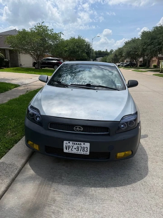 2005 Scion tC - Image 2 of 11
