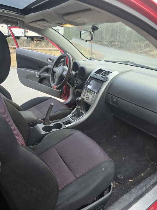 2005 Scion tC - Image 10 of 13