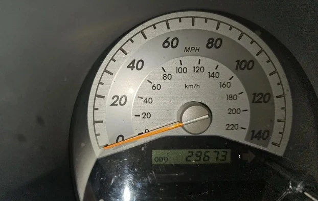 2005 Scion tC - Image 8 of 8