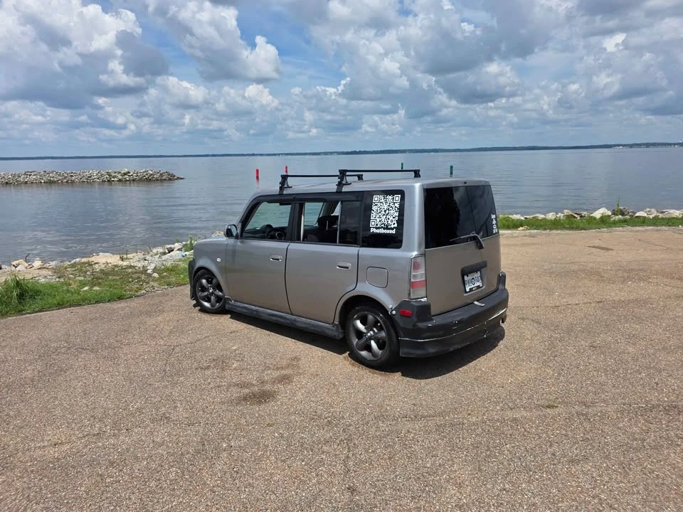 2005 Scion xB - Image 2 of 10