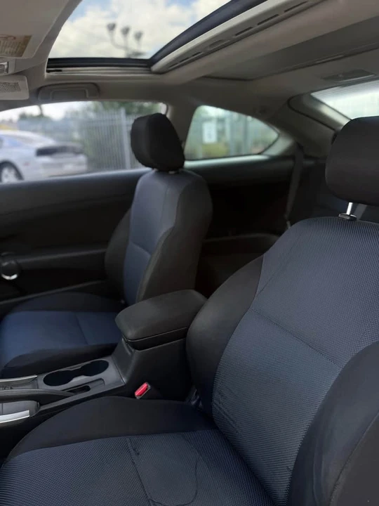 2005 Scion tC - Image 8 of 9