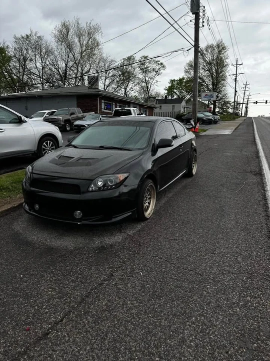 2005 Scion tC - Image 3 of 4