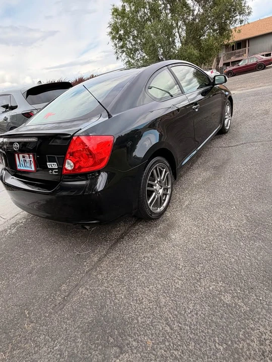 2005 Scion tC - Image 5 of 11