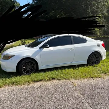 2005 Scion tC · Hatchback Coupe 2D