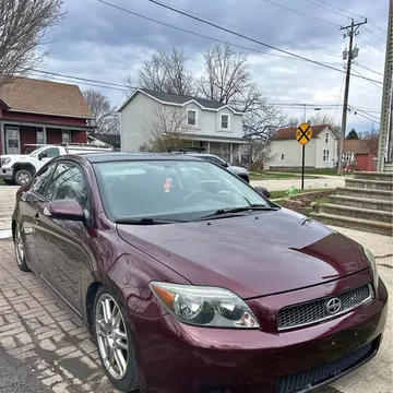 2005 Scion tC Hatchback Coupe 2D