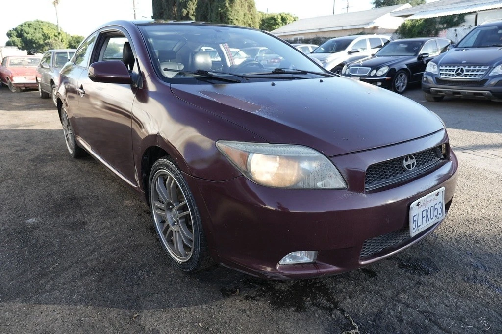 2005 Scion tC - Image 10 of 21