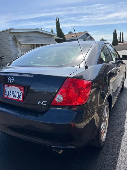 2005 Scion tC - Image 11 of 13