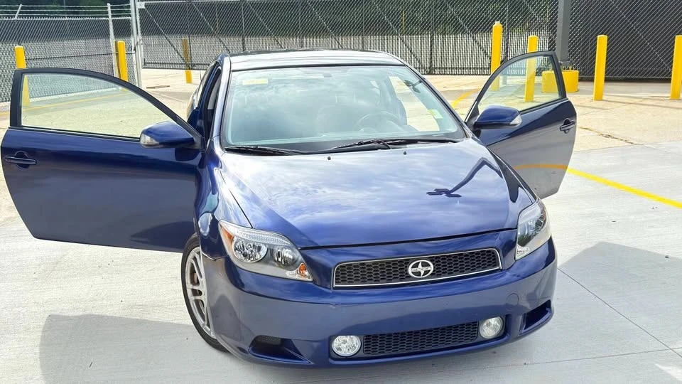 2005 Scion tC - Image 6 of 20