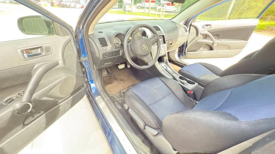 2005 Scion tC - Image 11 of 20