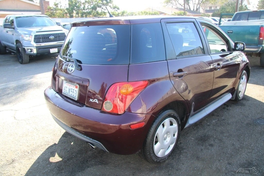 2005 Scion xA - Image 6 of 21