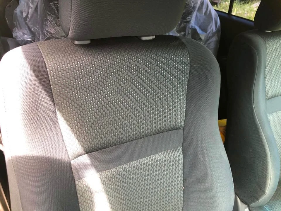 2005 Scion xB - Image 12 of 15