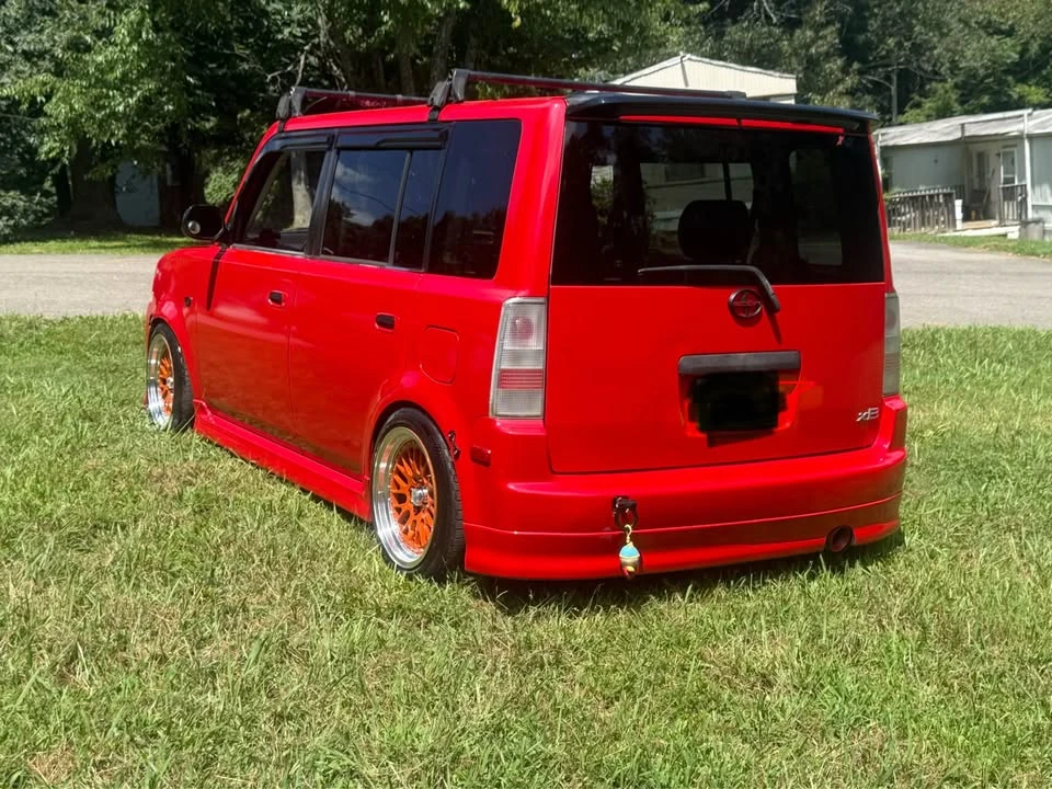 2005 Scion xB - Image 6 of 9