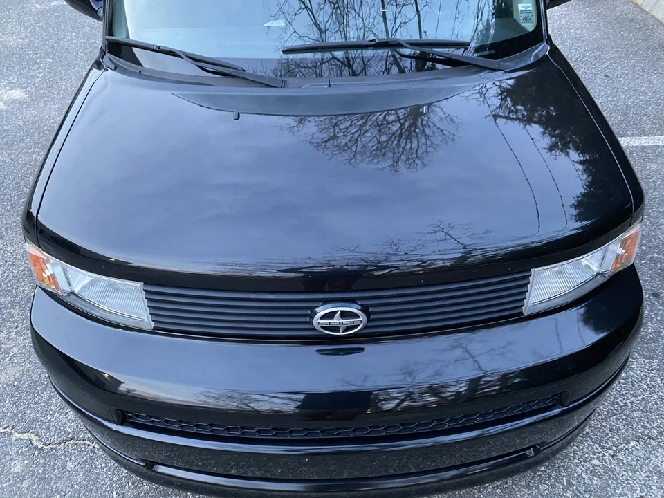 2005 Scion xB - Image 27 of 31