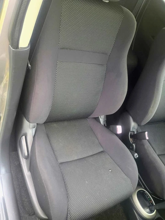 2005 Scion xB - Image 19 of 20