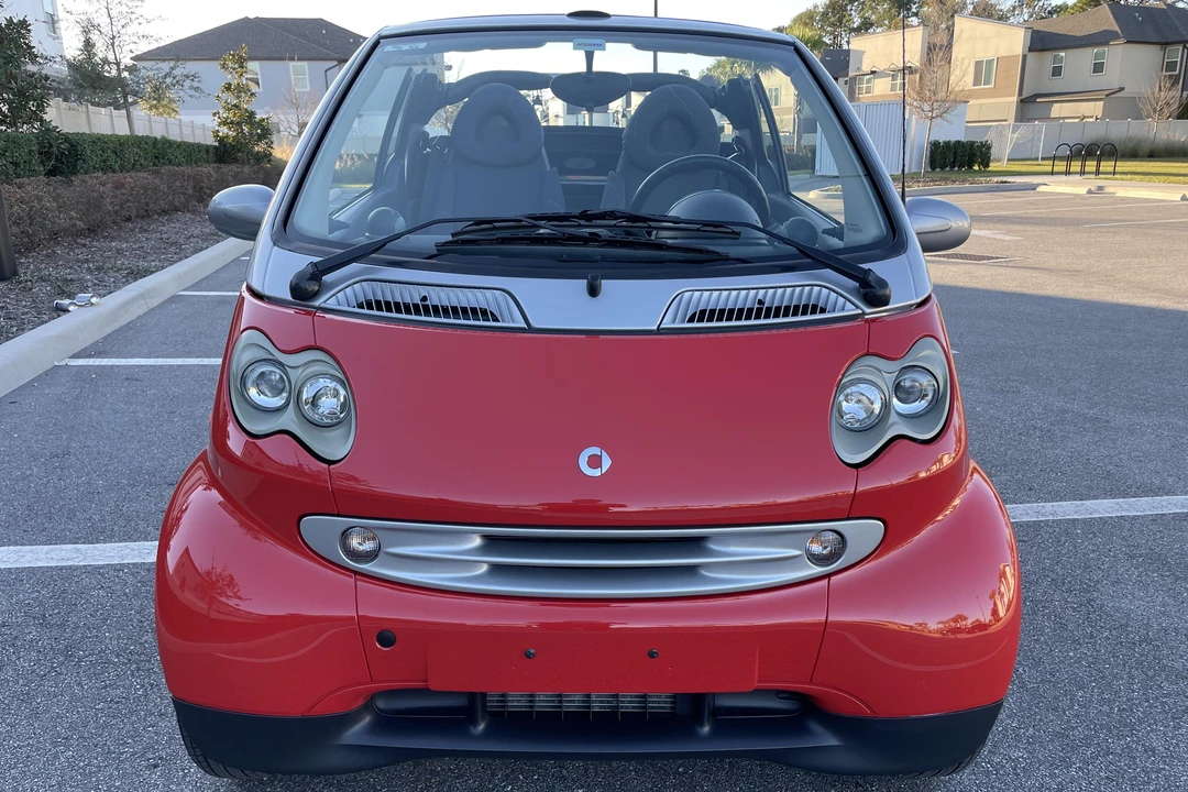 2005 Smart Fortwo 1st Gen - Image 2 of 31