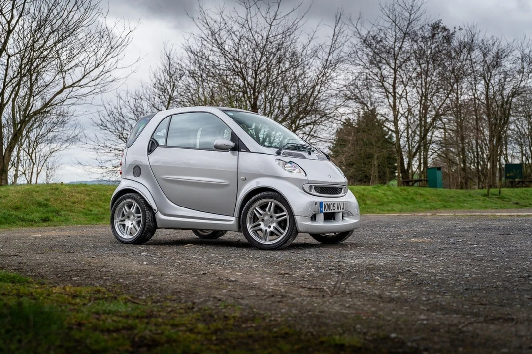 2005 Smart Fortwo 1st Gen - Image 16 of 30