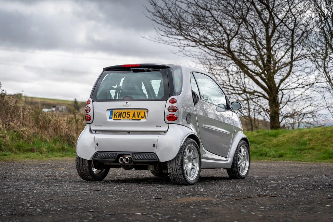 2005 Smart Fortwo 1st Gen - Image 8 of 30