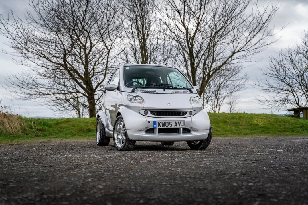 2005 Smart Fortwo 1st Gen - Image 12 of 30