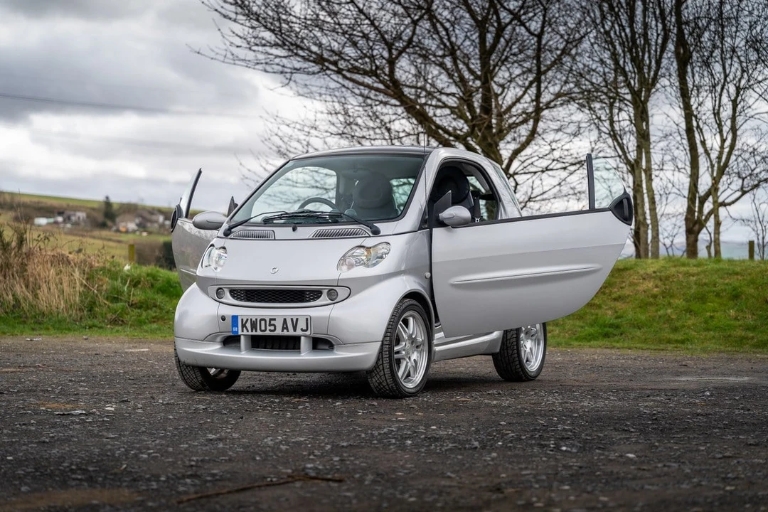 2005 Smart Fortwo 1st Gen - Image 5 of 30