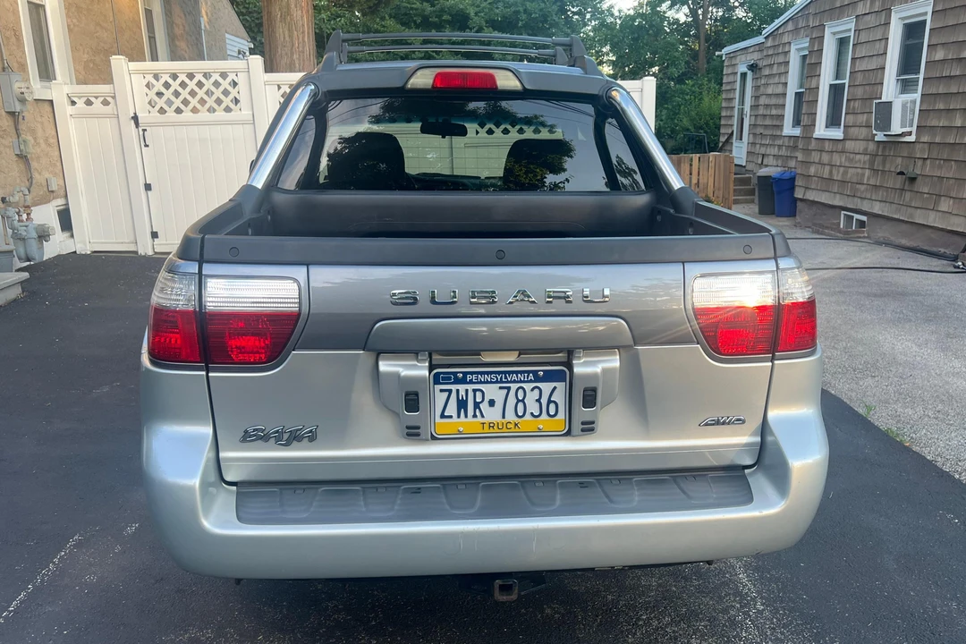 2005 Subaru Baja - Image 5 of 31
