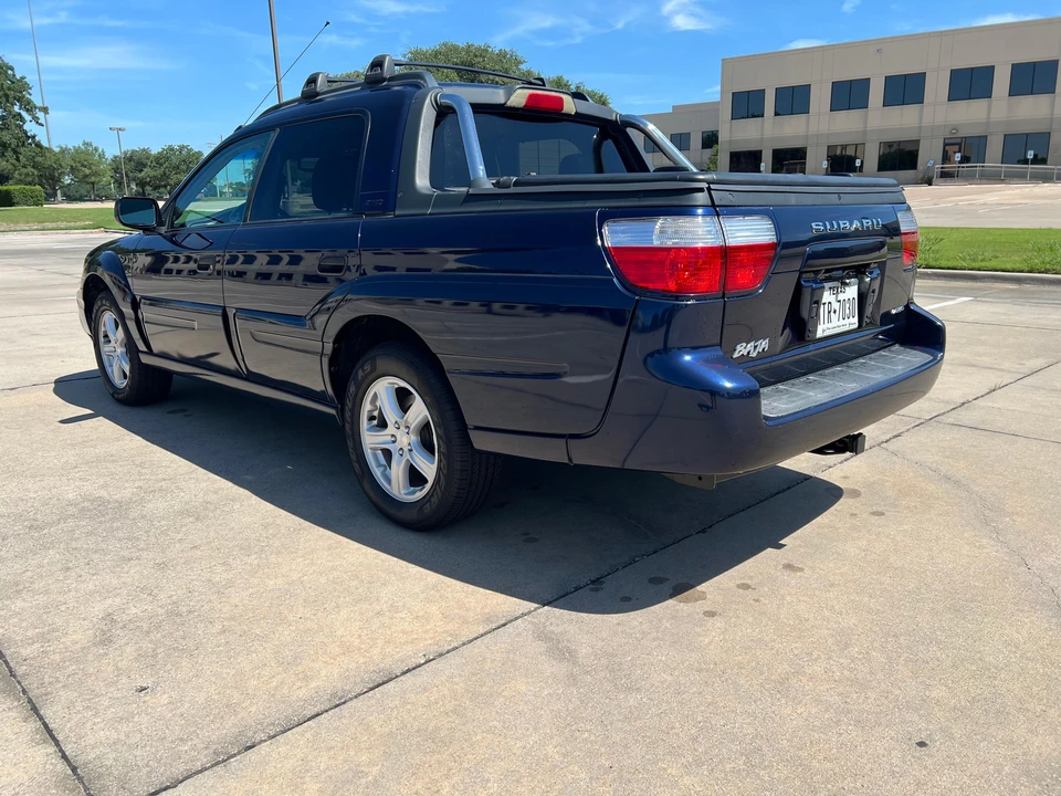 2005 Subaru Baja - Image 10 of 31