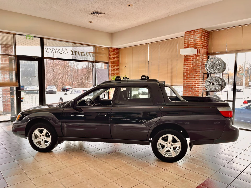 2005 Subaru Baja - Image 10 of 31