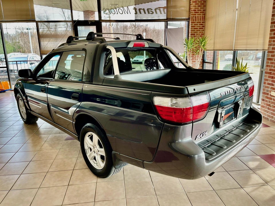 2005 Subaru Baja - Image 3 of 31