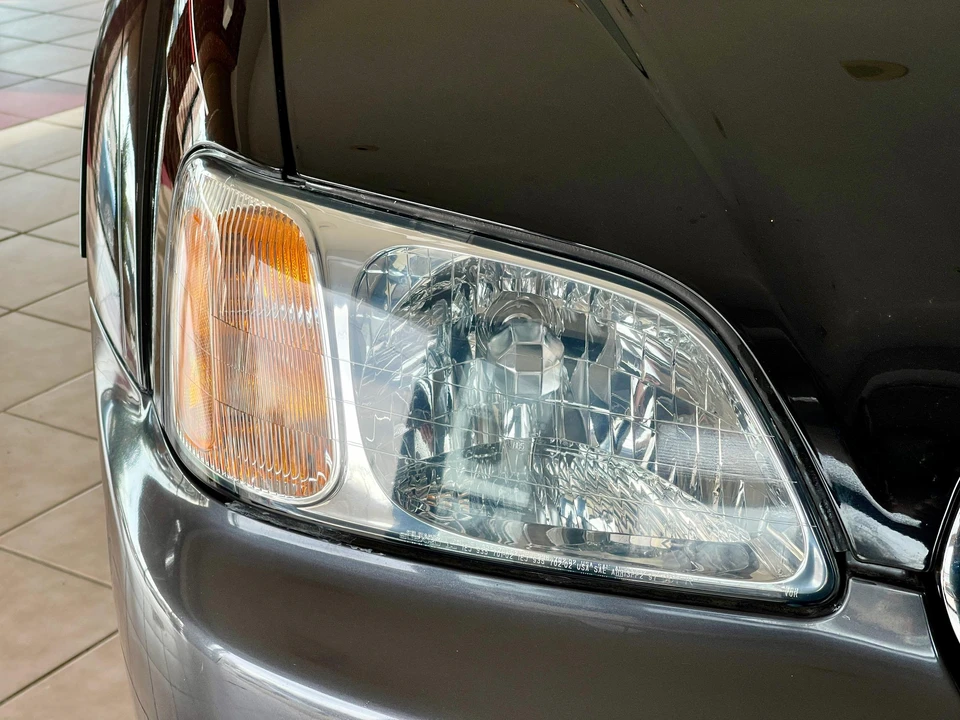 2005 Subaru Baja - Image 18 of 31