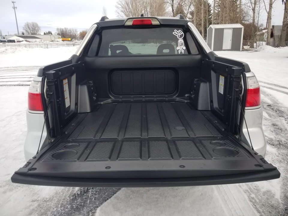 2005 Subaru Baja - Image 17 of 31