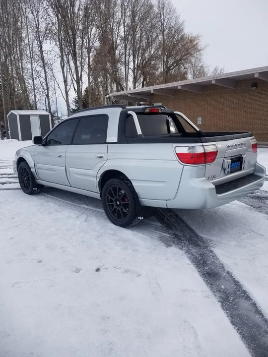 2005 Subaru Baja - Image 11 of 31