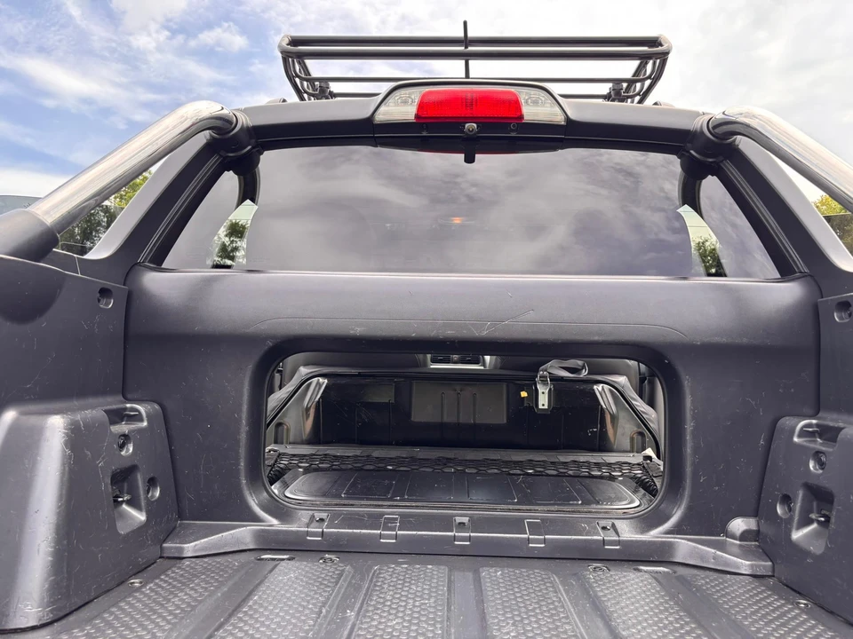 2005 Subaru Baja - Image 20 of 31
