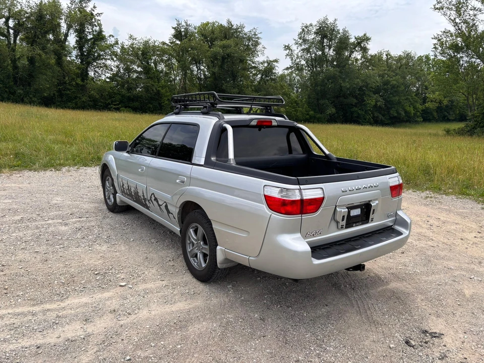 2005 Subaru Baja - Image 9 of 31