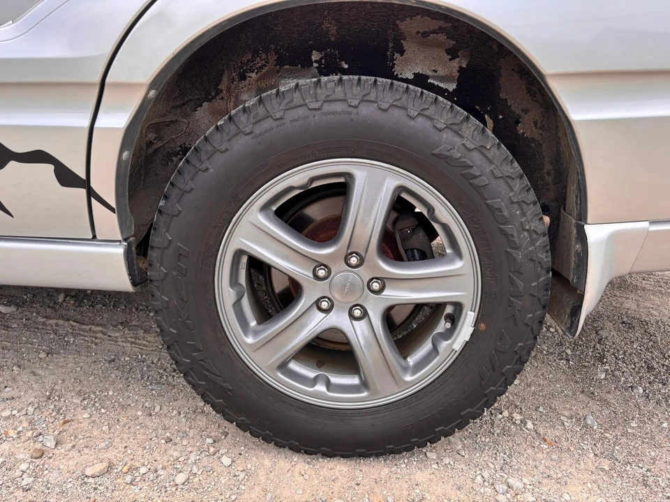 2005 Subaru Baja - Image 27 of 31
