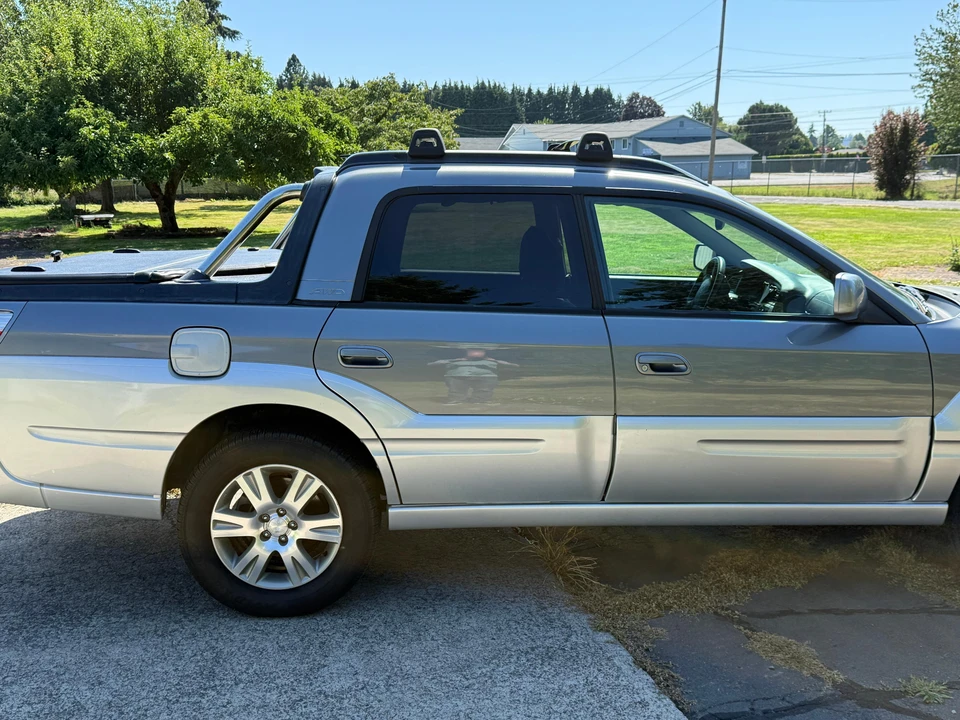2005 Subaru Baja - Image 16 of 31