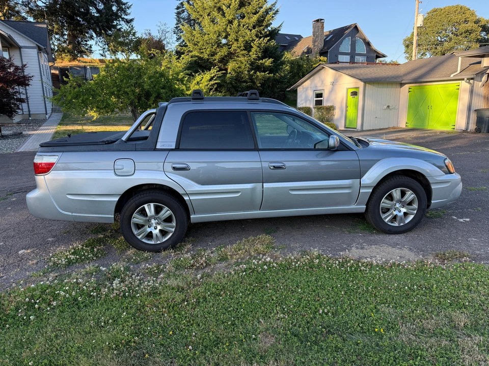 2005 Subaru Baja - Image 11 of 31