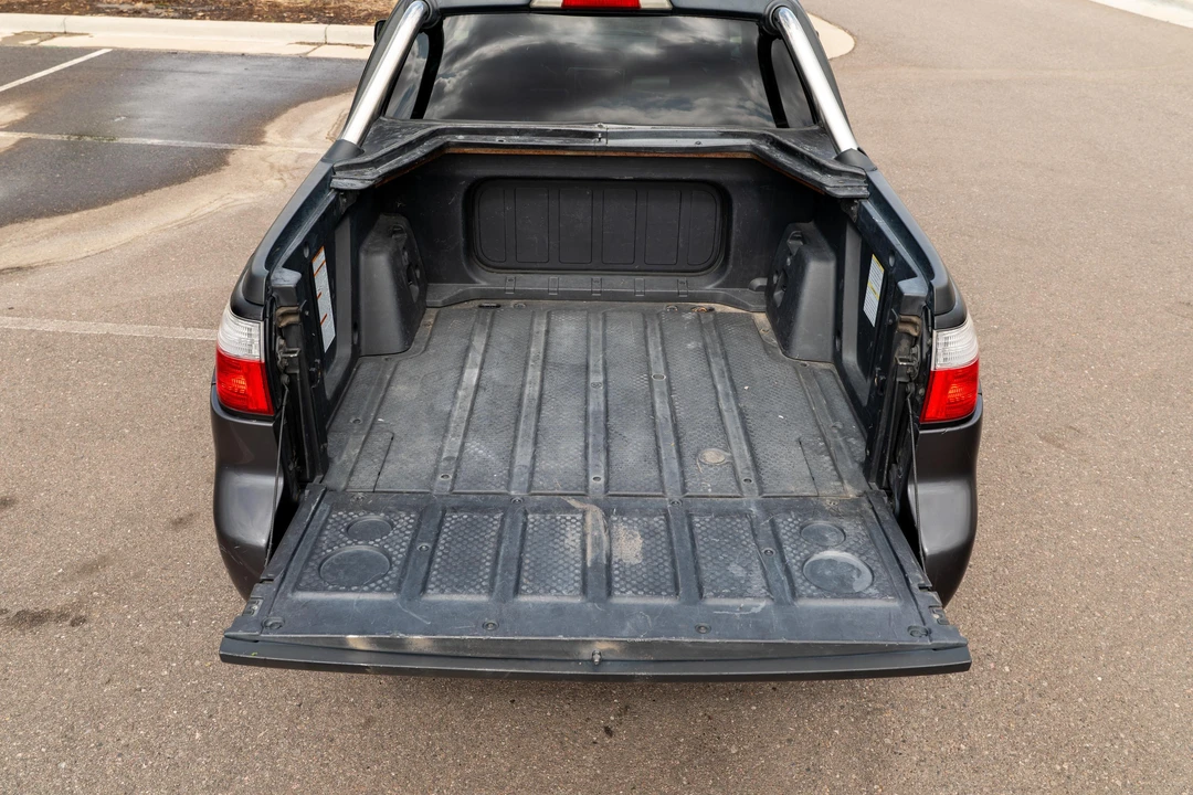 2005 Subaru Baja - Image 9 of 31