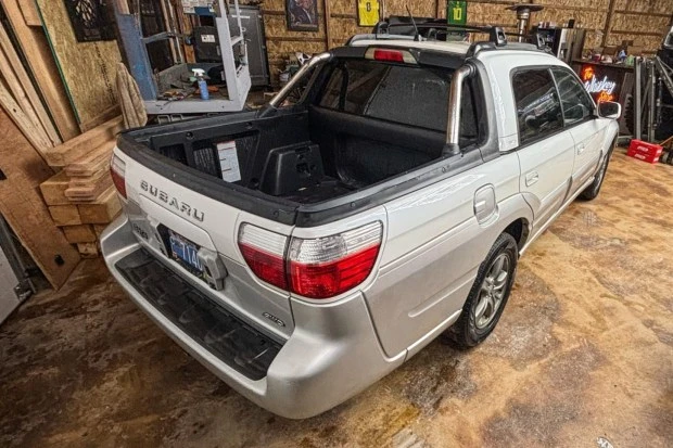 2005 Subaru Baja - Image 2 of 7