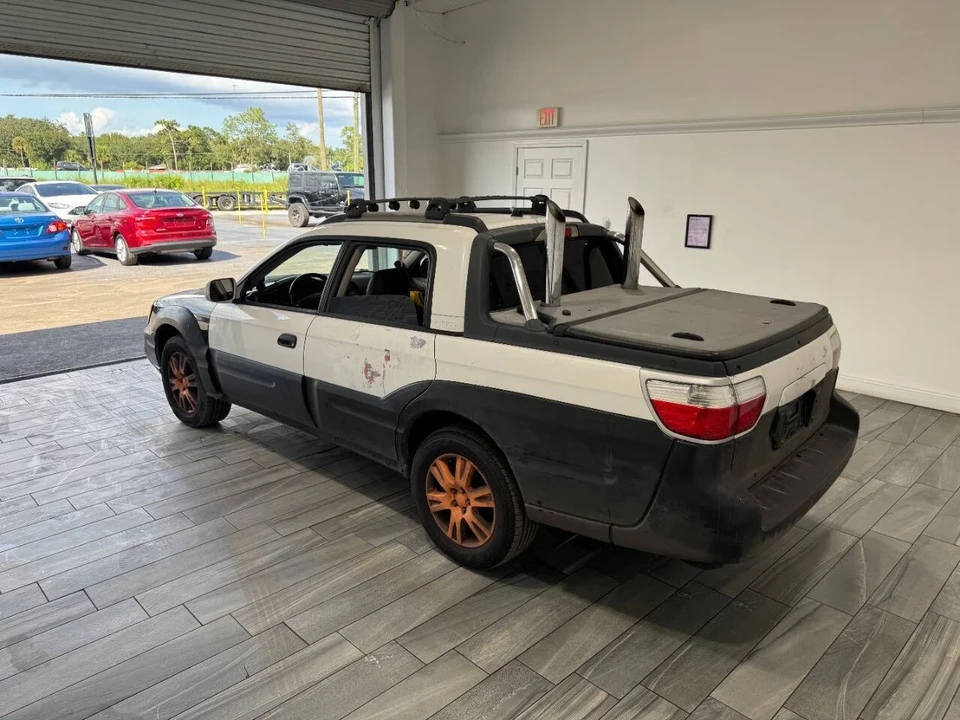 2005 Subaru Baja - Image 8 of 21