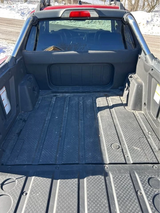 2005 Subaru Baja - Image 5 of 8