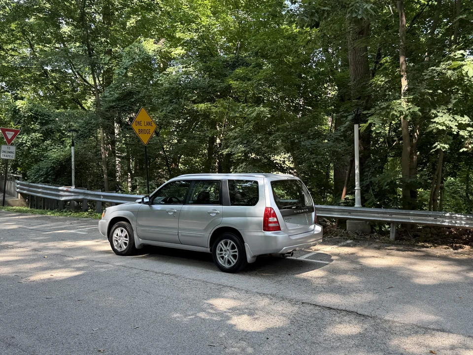 2005 Subaru Forester 2nd Gen - Image 11 of 31