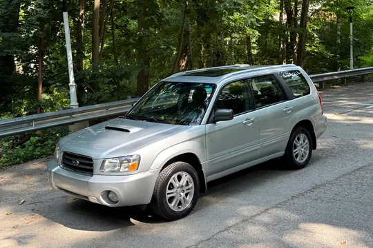 2005 Subaru Forester 2.5 XT 5-Speed