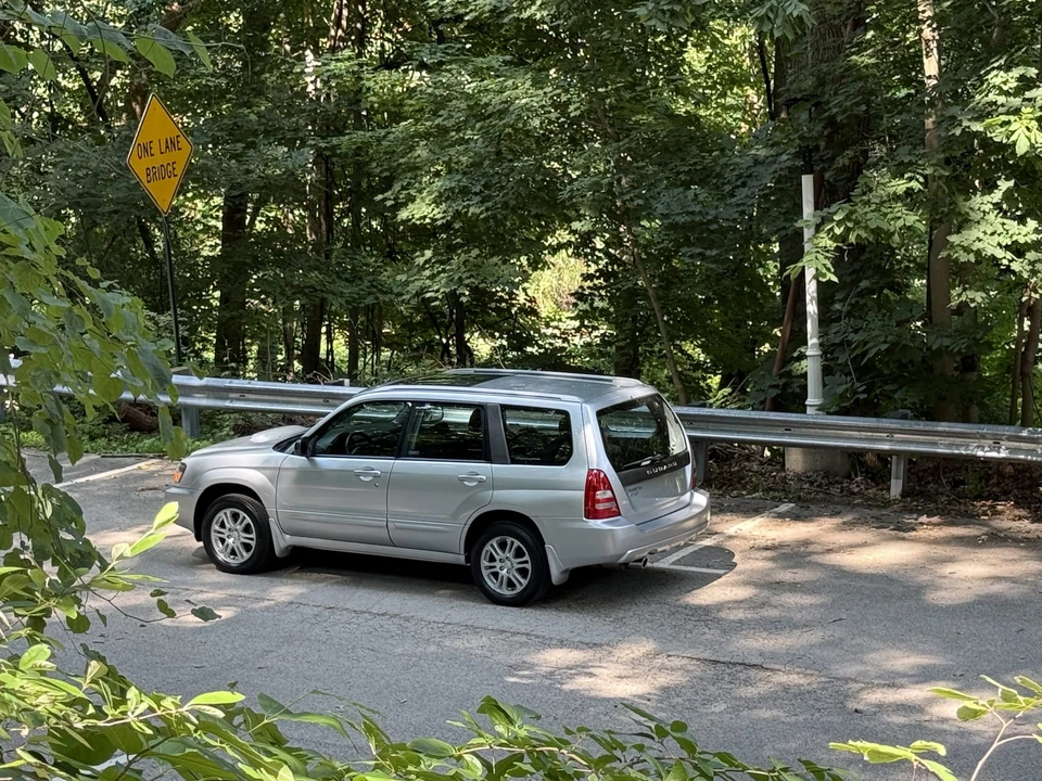 2005 Subaru Forester 2nd Gen - Image 10 of 31